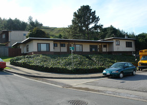 103 Franz Ct in Pacifica, CA - Building Photo