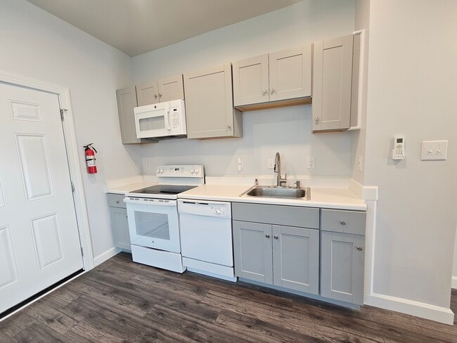 31 E Howard St, Unit 31 E Howard St