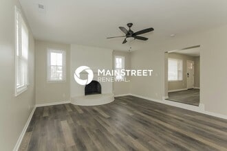 10019 Arbor Dale Ave in Charlotte, NC - Building Photo - Building Photo
