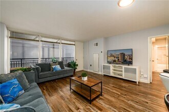 620 Peachtree St NE, Unit #503 in Atlanta, GA - Building Photo - Building Photo