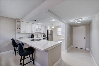 4629 Poinciana St in Lauderdale-by-the-Sea, FL - Building Photo - Building Photo