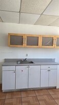 3396 NW S River Dr in Miami, FL - Building Photo