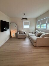 8003 Somerset Ln in Tampa, FL - Building Photo - Building Photo