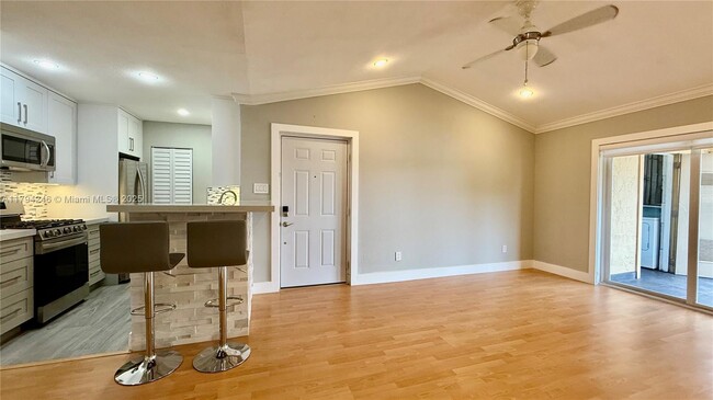 15330 SW 106th Terrace in Miami, FL - Building Photo - Building Photo