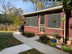 227 S Water St, Unit 227 S. Water Street in Batavia, IL - Building Photo