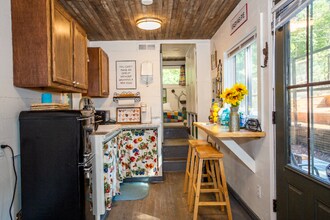 2630 Grassy Knob Rd in Mill Spring, NC - Building Photo - Building Photo