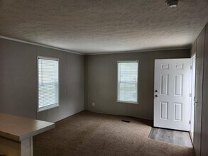 210 Bobwhite Ln in House Springs, MO - Building Photo - Building Photo