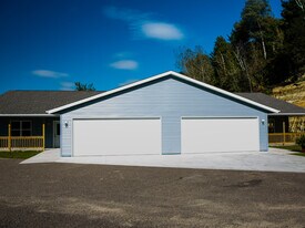 3012 Timber Ter, Unit 1 in Menomonie, WI - Building Photo