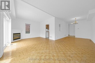 170 Milliken Meadows Dr in Markham, ON - Building Photo - Building Photo