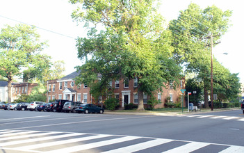 Glendale Apartments in Alexandria, VA - Building Photo - Building Photo