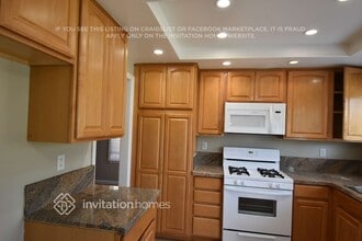 3932 Merced River Rd in Ontario, CA - Building Photo - Building Photo