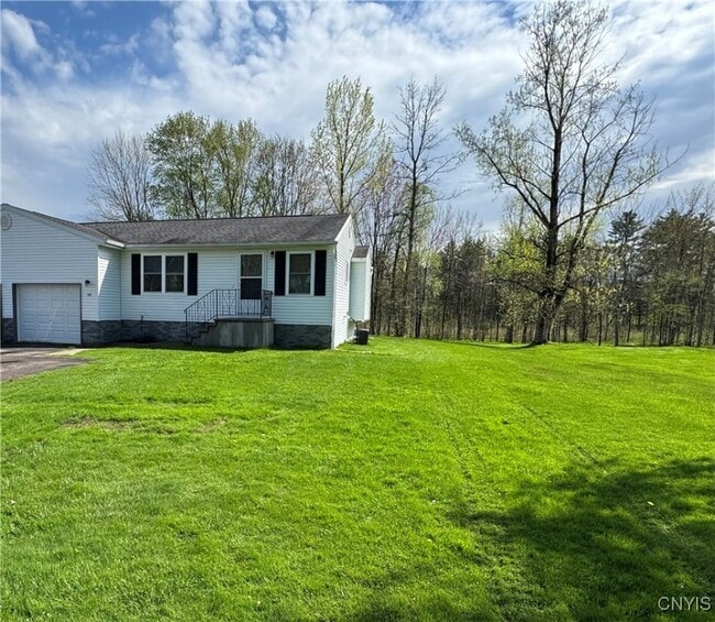 property at 3 Blount Rd