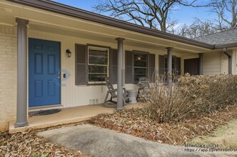 1894 Hebron Hills Dr in Tucker, GA - Building Photo - Building Photo