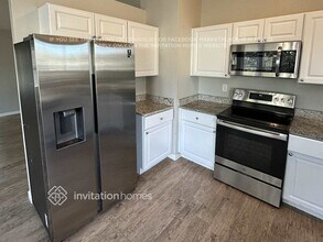 4101 S Lewiston Cir in Aurora, CO - Foto de edificio - Building Photo