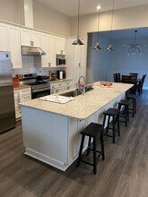 1629 Beecher St SW in Atlanta, GA - Foto de edificio - Building Photo