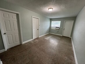 1531 NW 7th St in Fort Lauderdale, FL - Building Photo - Building Photo