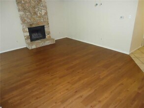 2213 Singletree Ave in Austin, TX - Building Photo - Building Photo