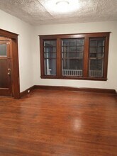 354 Baynes St-Unit -Unit 1 in Buffalo, NY - Building Photo - Building Photo