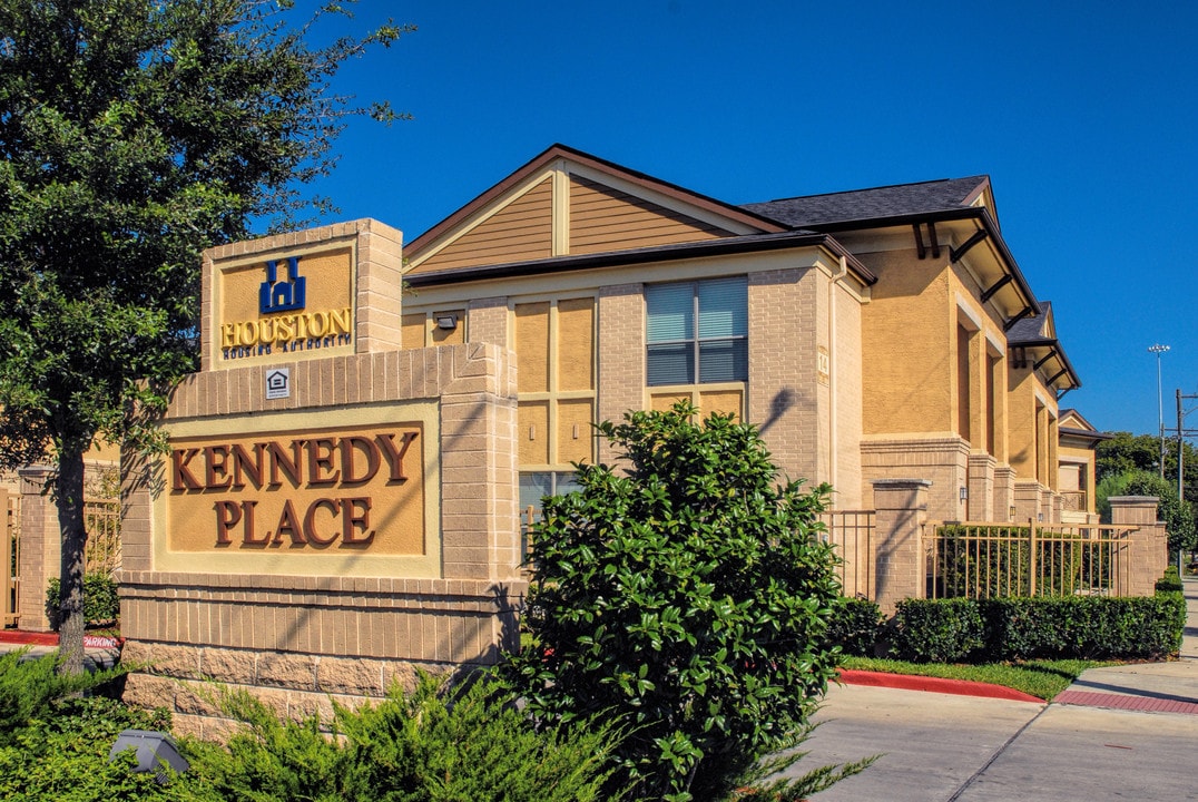 Kennedy Place Apartments in Houston, TX - Foto de edificio