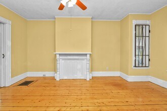 13 Wyoming St in Boston, MA - Building Photo - Building Photo