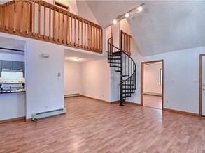22 Fox Ridge in Woodridge, NY - Building Photo - Building Photo