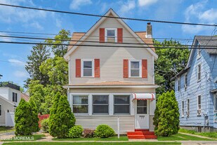 333 Hawthorne Ave in Point Pleasant Beach, NJ - Building Photo