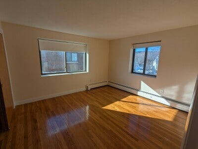 200 W Wyoming Ave, Unit 19