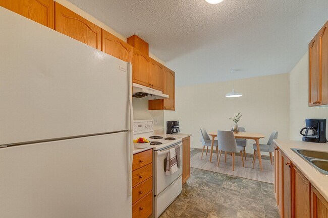 Sol Terrace in Whitecourt, AB - Building Photo - Building Photo