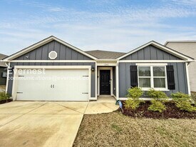 241 Koslin Lp in Calera, AL - Building Photo