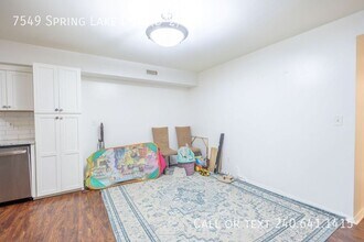 7549 Spring Lake Dr in Bethesda, MD - Building Photo - Building Photo