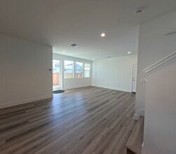 2716 Amora Cir in Santa Rosa, CA - Building Photo - Building Photo