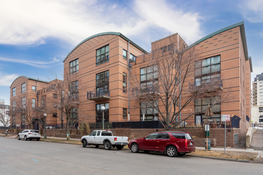 Metropolitan Lofts in Denver, CO - Building Photo