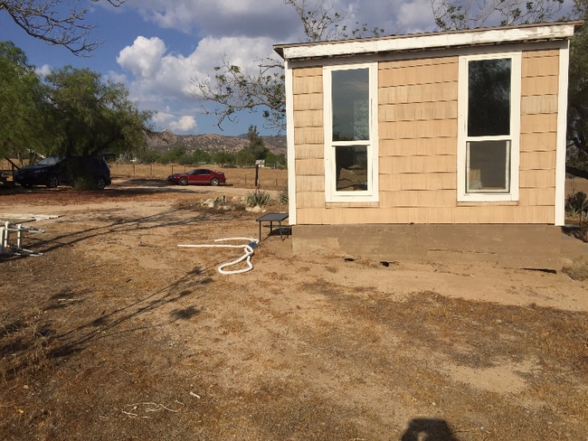 39455 CA-79 in Warner Springs, CA - Foto de edificio - Building Photo