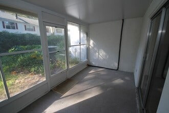 5167 Lazy Oaks Dr in Winter Park, FL - Building Photo - Building Photo