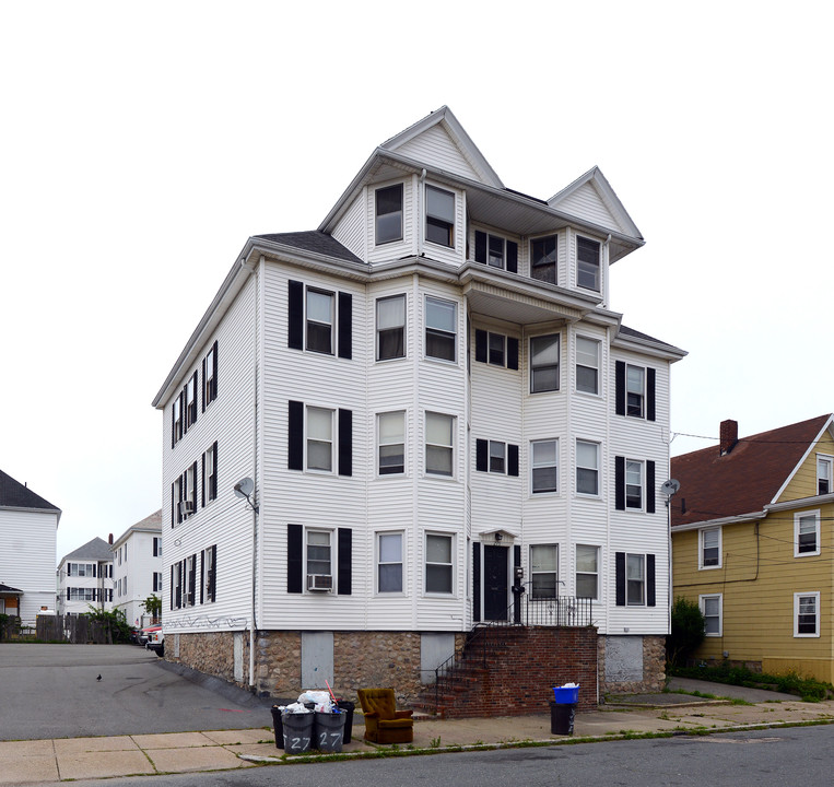 275 Phillips Ave in New Bedford, MA - Building Photo