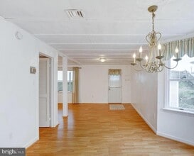 7627 B St in Chesapeake Beach, MD - Building Photo - Building Photo