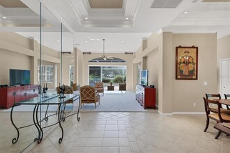 4375 Mirabella Cir in Bradenton, FL - Foto de edificio - Building Photo