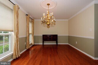 109 Deer Run Ct in Pennington, NJ - Building Photo - Building Photo