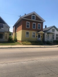 2117 South 13th Street