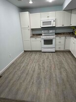 12718 W Burgundy Pl in Littleton, CO - Building Photo