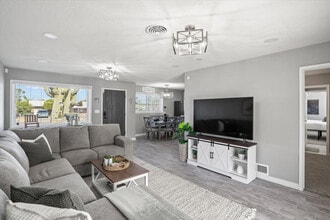2764 N Warren Ave in Tucson, AZ - Building Photo - Building Photo