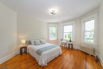 207 Hillside Ave in Glen Ridge, NJ - Building Photo - Building Photo