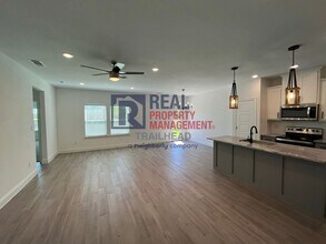 2315 Forest Hill Ln in Granbury, TX - Building Photo - Building Photo