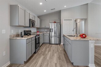 378 Pentas Ln in Haines City, FL - Building Photo - Building Photo