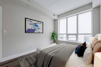 The Brock in Burlington, ON - Building Photo - Building Photo