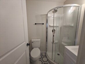 920 Friendly Pl in Charlotte, NC - Building Photo - Building Photo