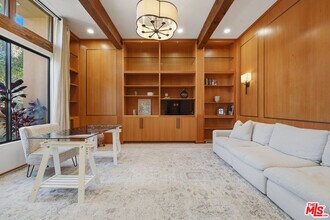 17424 Cumpston St in Los Angeles, CA - Building Photo - Building Photo