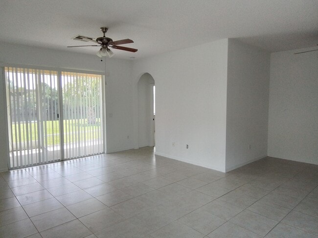 9834 SW Eastbrook Cir in Port St. Lucie, FL - Building Photo - Building Photo