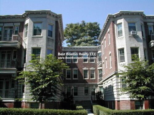 91 Trowbridge St in Cambridge, MA - Building Photo