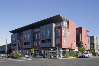 400-414 40th St in Oakland, CA - Building Photo - Building Photo